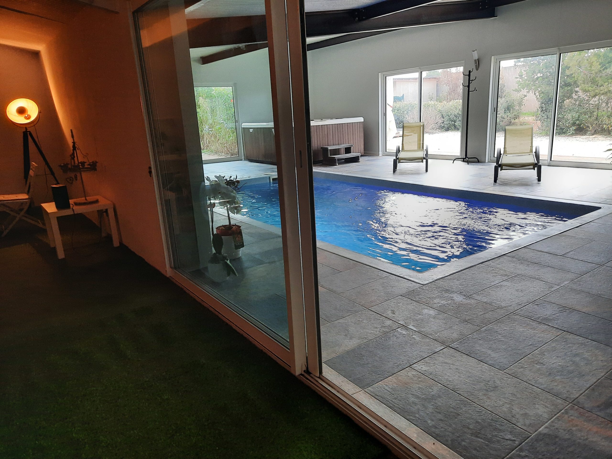 Chambre d'hôte avec piscine interieur Vaucluse