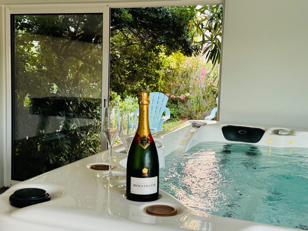 PISCINE INTERIEURE VAUCLUSE